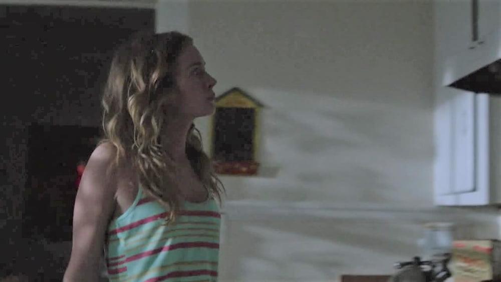25P Britt Robertson is so hot I want to lick her vol. 2