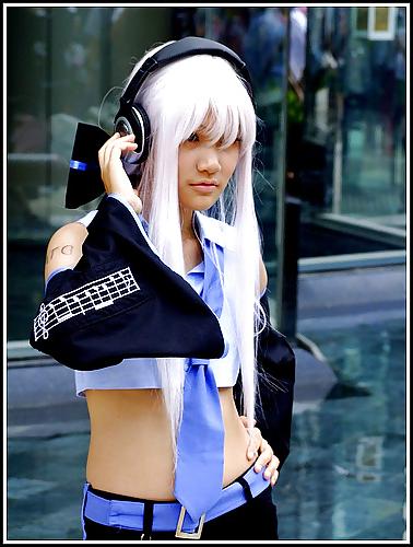 19P Girls Of Comic Con 