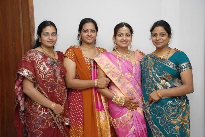 25P DESI ANGELS -- 35 (AGE 20 TO 70)