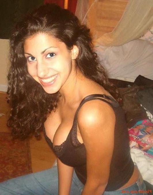 24P DESI ANGELS -- 34 (AGE 20 TO 70)