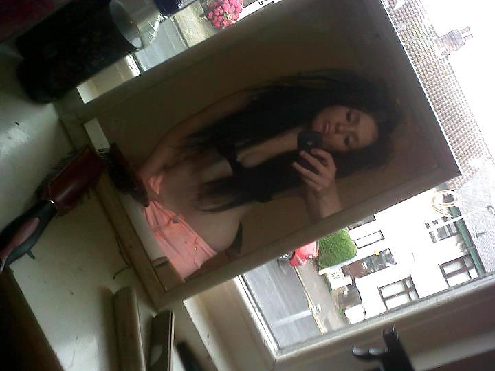 25P Naughty Naomi and her saucy self shots