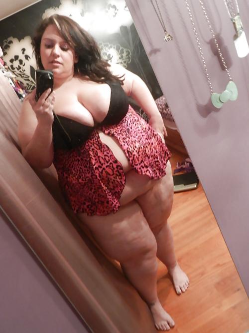 25P BBW Self Portraits
