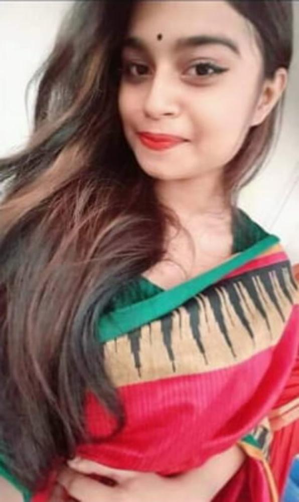 25P Unknown Desi Girl 010 (leaked nudes)