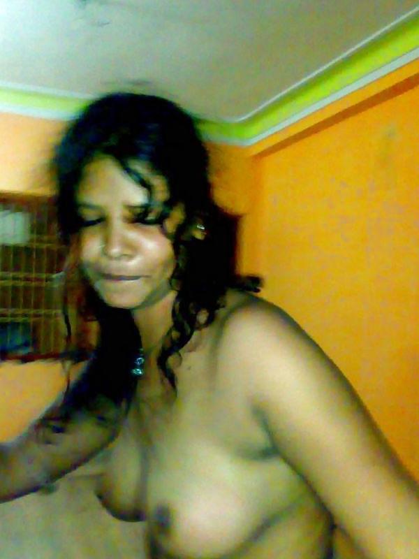 10P Desi Call girl