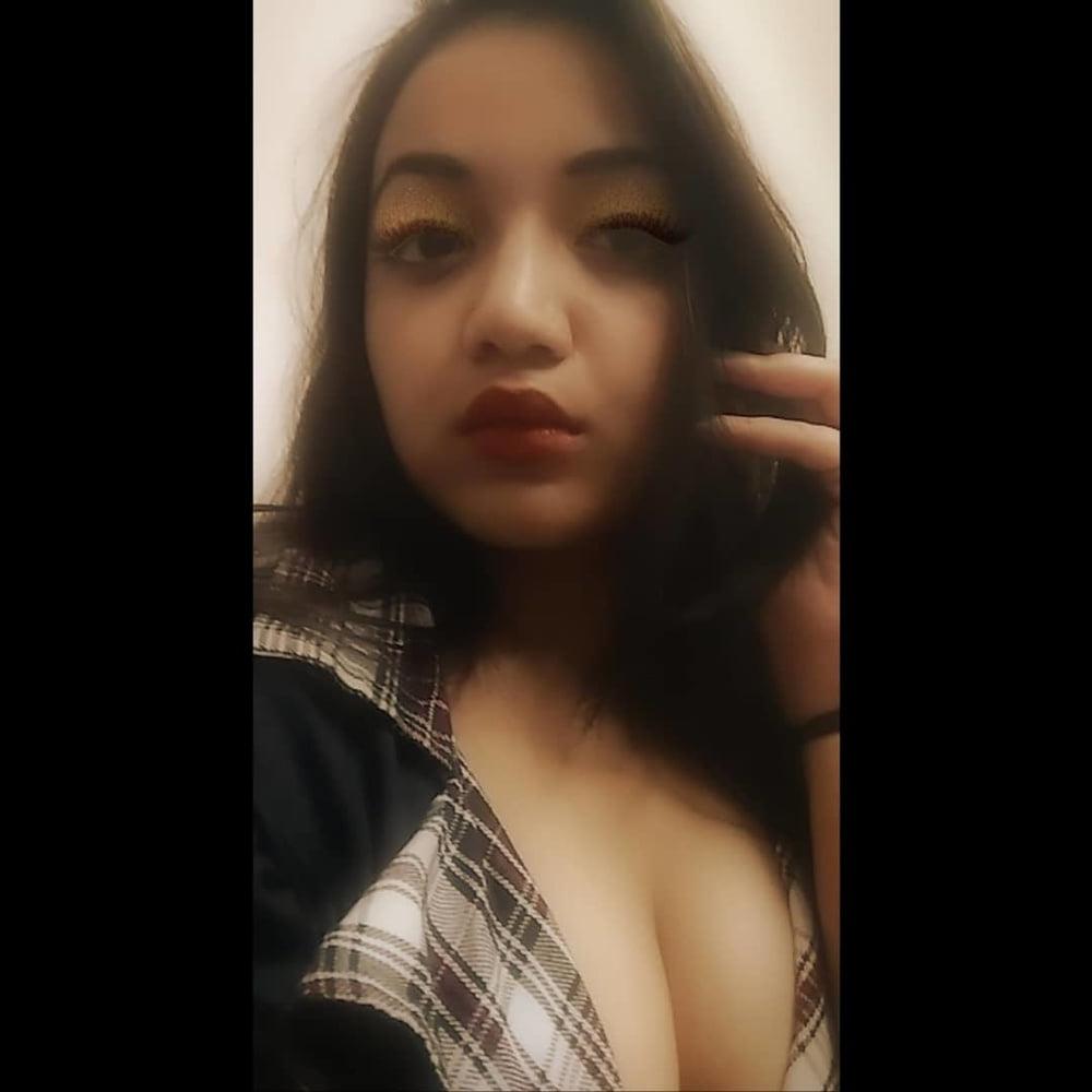 25P Unknown Desi Girl 009 (leaked nudes)