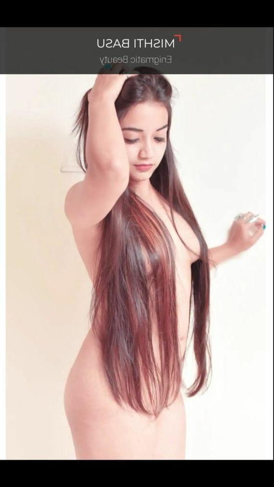 25P Unknown Desi Girl 009 (leaked nudes)