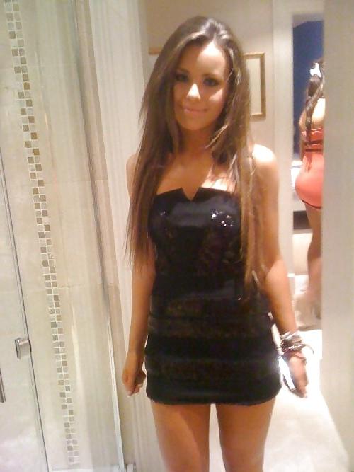 25P Teen Sluts I Found On ' AdultPicShare.com '