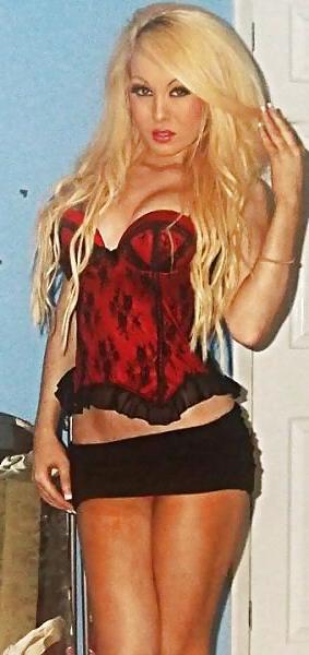 25P Teen Sluts I Found On ' AdultPicShare.com '