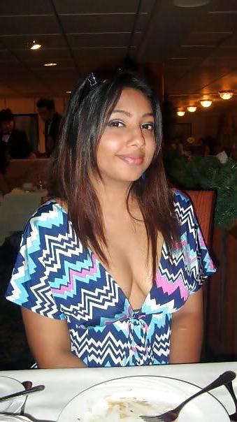 21P Indian Desi Babe 