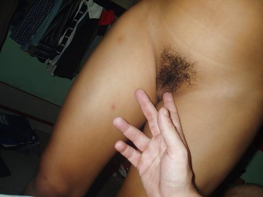 10P White guy fucking a hairy thai slut