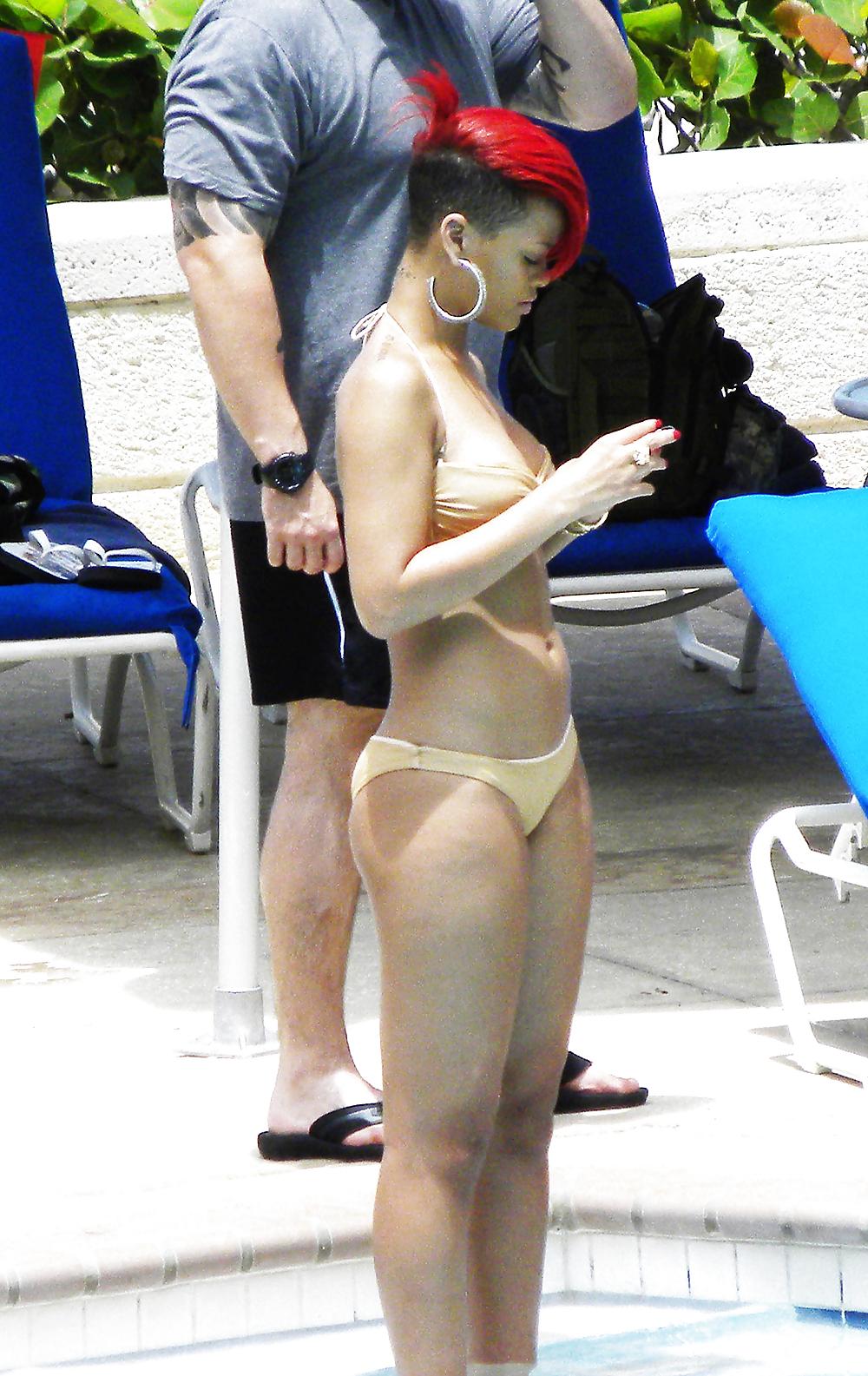 14P Rihanna bikini in Barbados SEE HER ASSCRACK