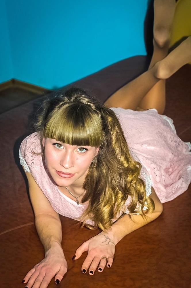 25P Beauty woman pantyhose stockings non porn 45
