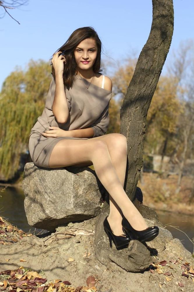 25P Beauty woman pantyhose stockings non porn 46