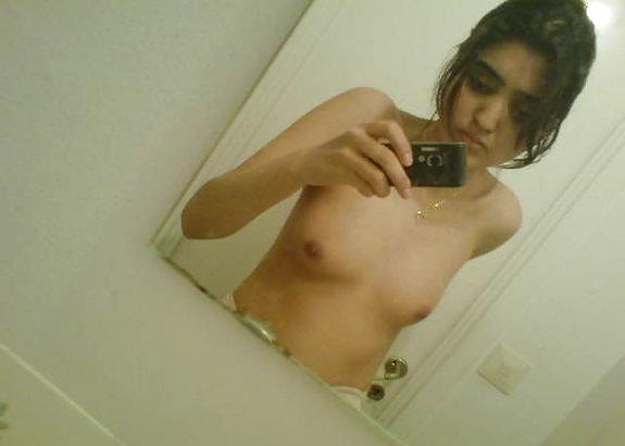 25P AFGHANI HIJABI DESI BABE ARAB