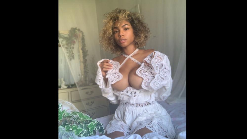 7P Slim n Busty 6