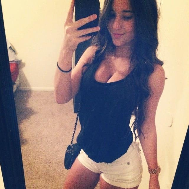 25P busty girl