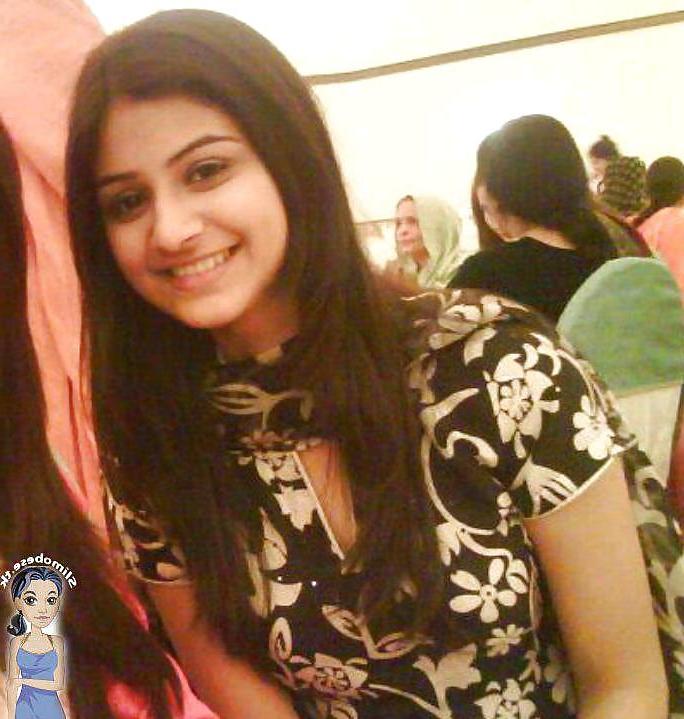 25P Pakistani Beauty