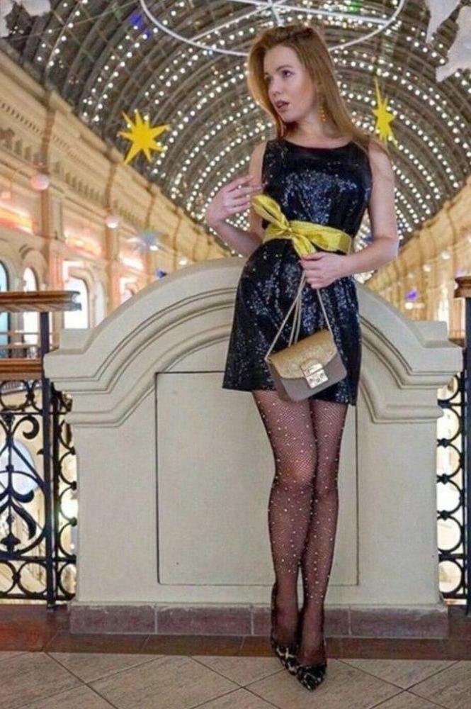 25P Beauty woman pantyhose stockings non porn 43