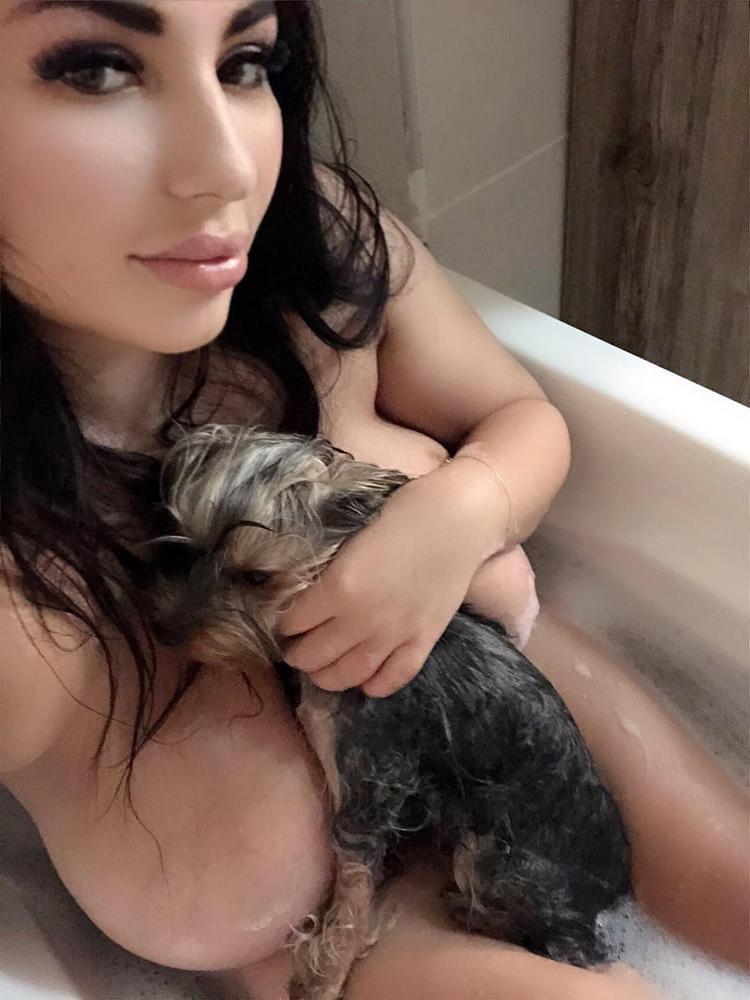 25P Monster boob russian beauty milf  showing herself