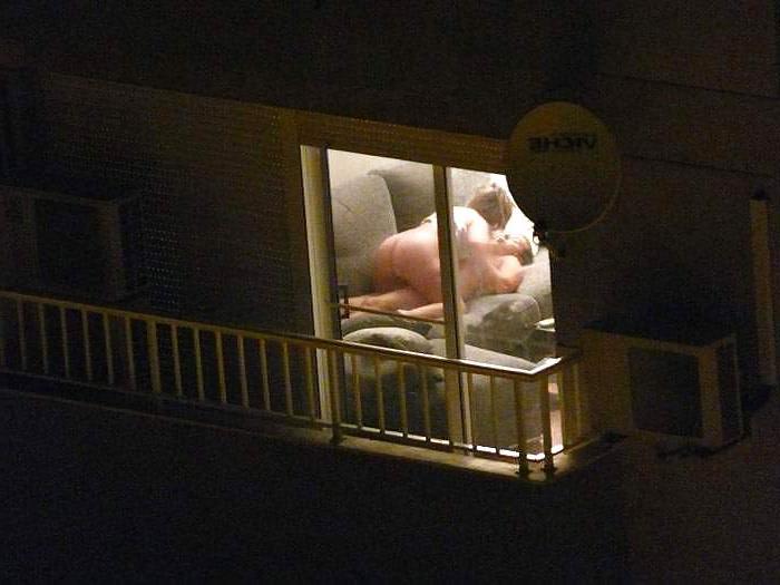 25P Voyeur, what I wish to see!