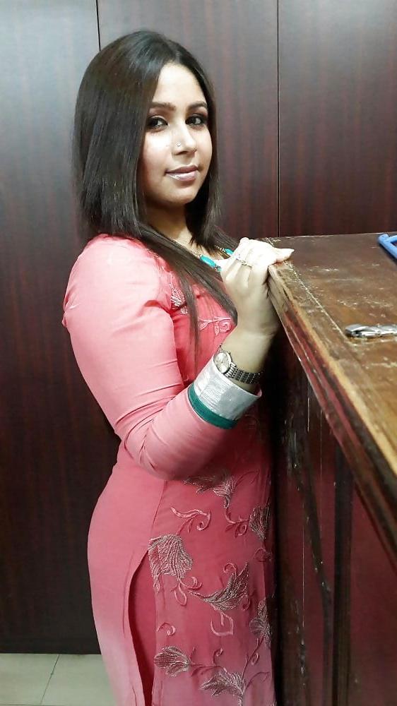 13P Desi selfie Vol. 8