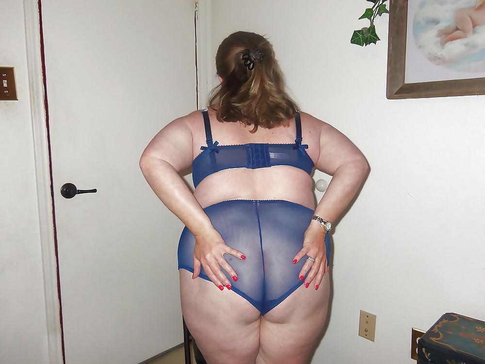 25P Beautiful Woman