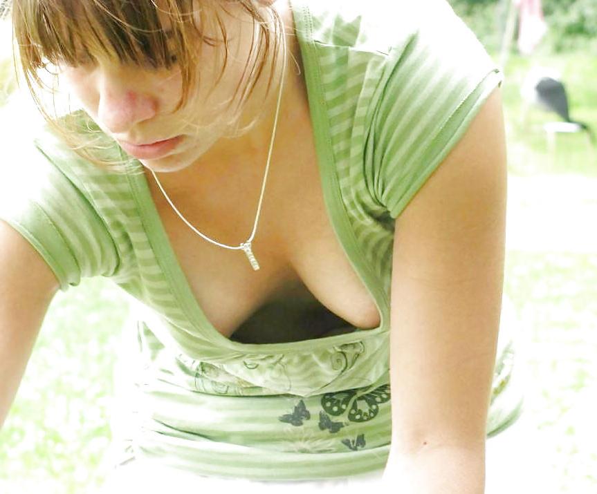 25P Downblouse - nip slips