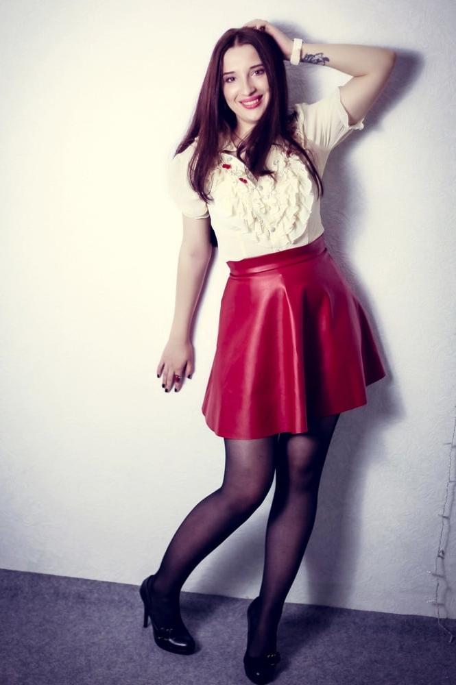 25P Beauty woman pantyhose stockings non porn 24