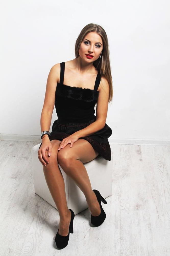 25P Beauty woman pantyhose stockings non porn 22