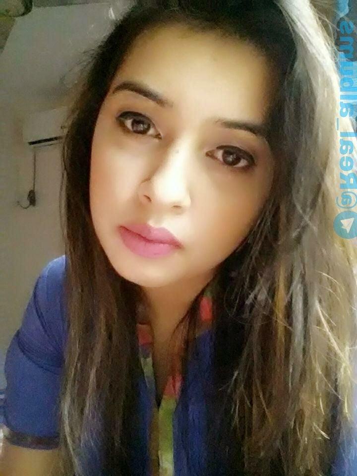 25P Unknown Desi Girl 0005 (Nudes)
