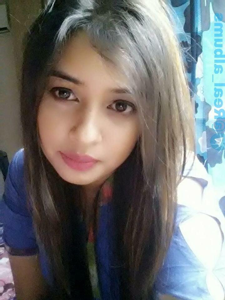 25P Unknown Desi Girl 0005 (Nudes)