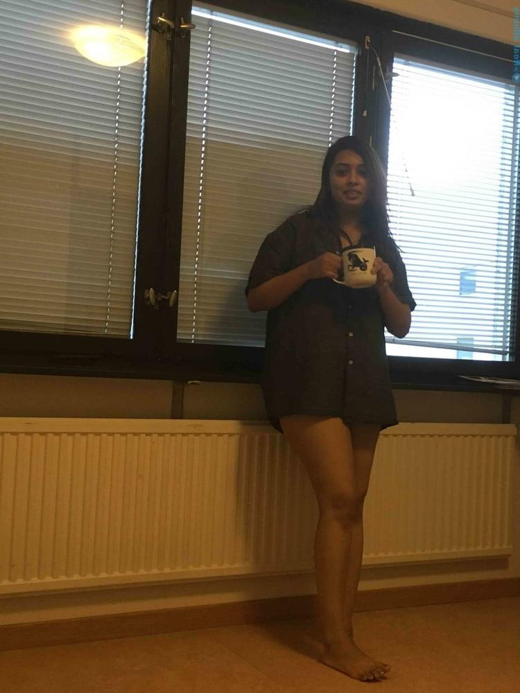 25P Unknown Desi Girl 0005 (Nudes)