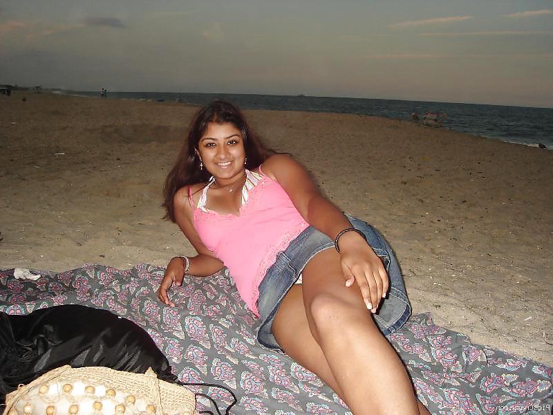 15P Indian Desi Babe 