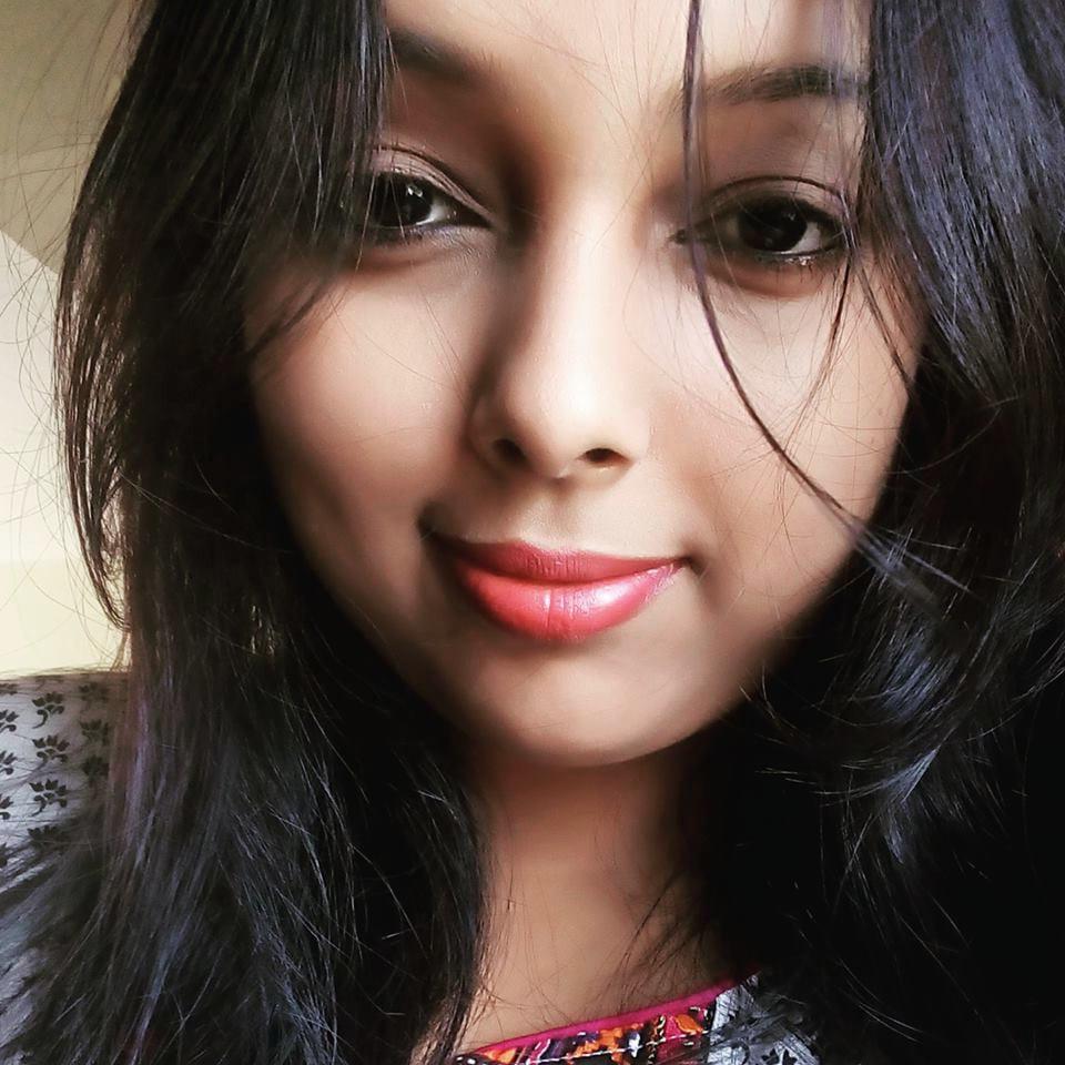 25P Unknown Desi Bhabhi 0001 (non nude)