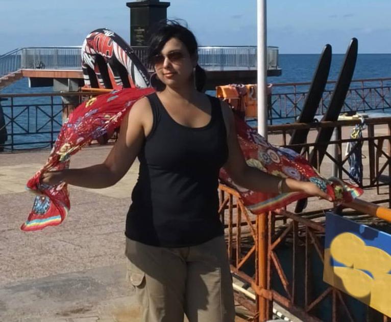 25P Unknown Desi Bhabhi 0001 (non nude)