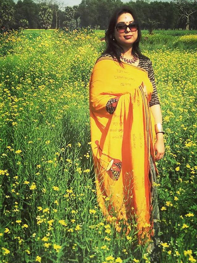 25P Unknown Desi Bhabhi 0001 (non nude)