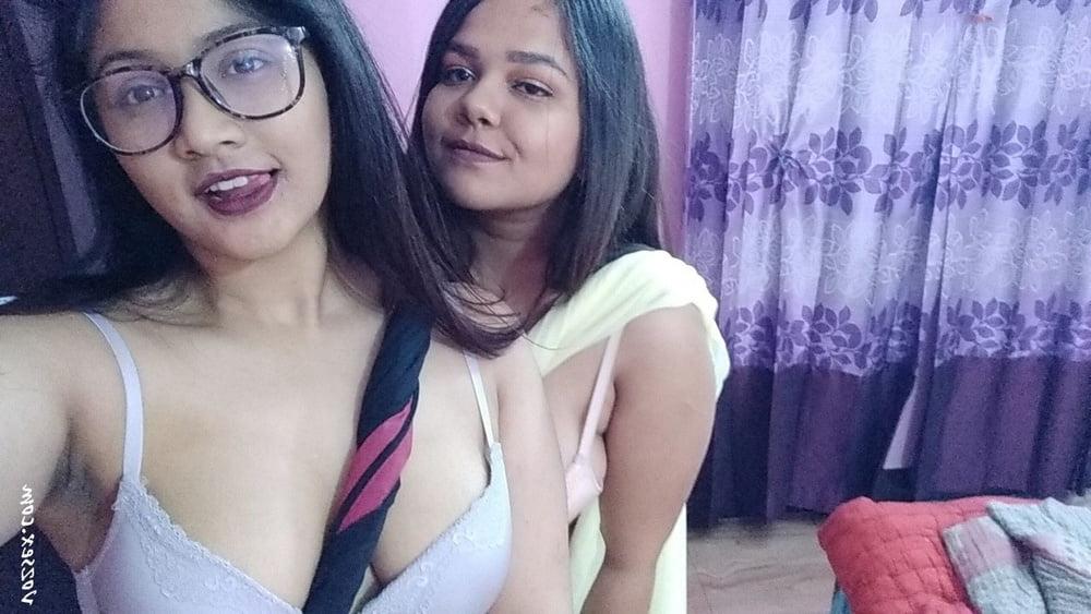 25P Showing Asset 036 - Mix Desi Bag