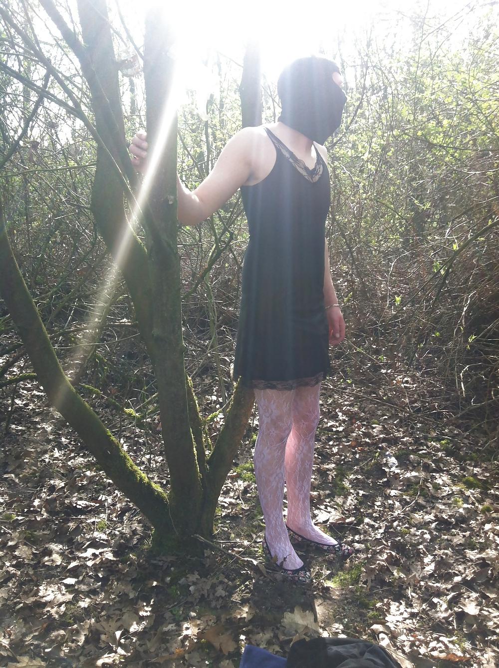 22P Am See in Nylons 2