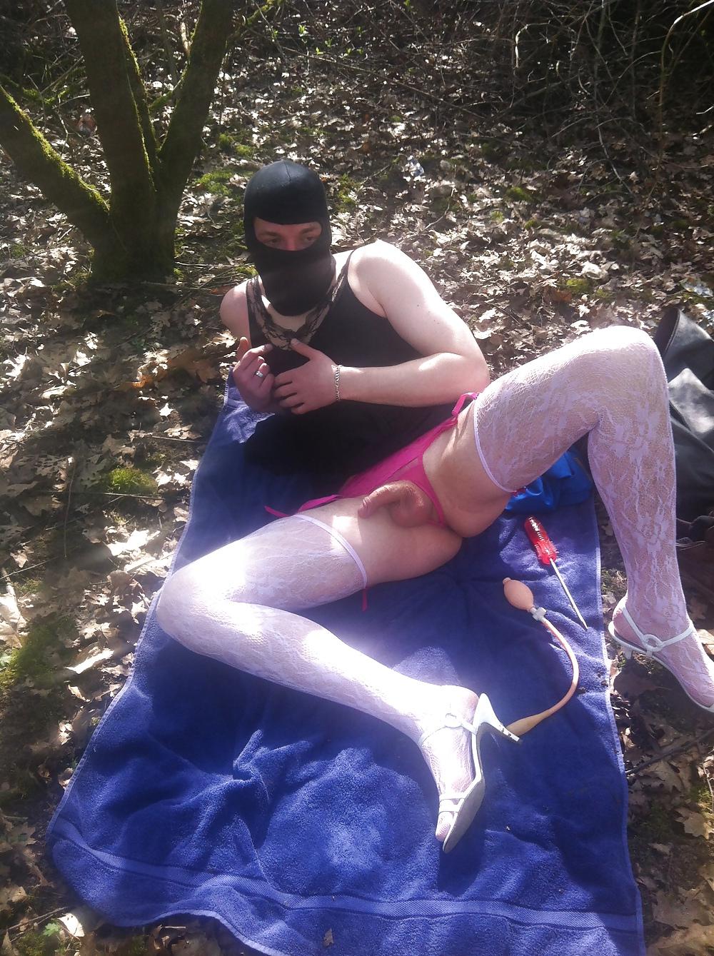 22P Am See in Nylons 2