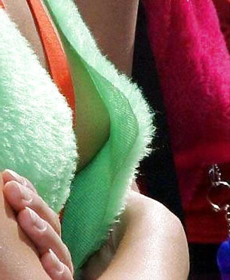23P Downblouse