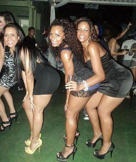 16P Ebony Beauty from Brazil