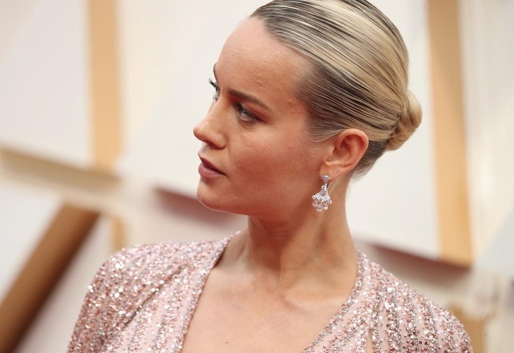 25P Brie Larson beauty The Oscars 2020