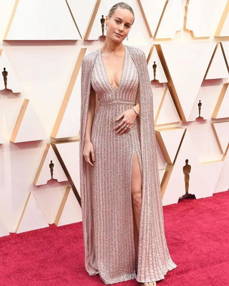 25P Brie Larson beauty The Oscars 2020