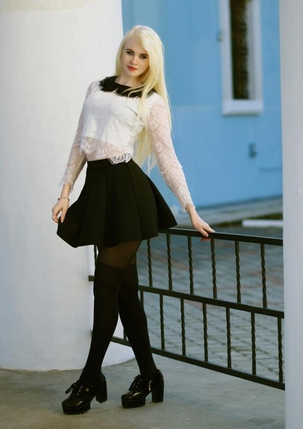 25P Beauty woman pantyhose stockings non porn 4