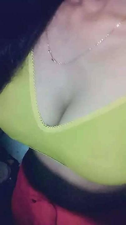 25P Showing Asset 020 - Desi Mast Maal