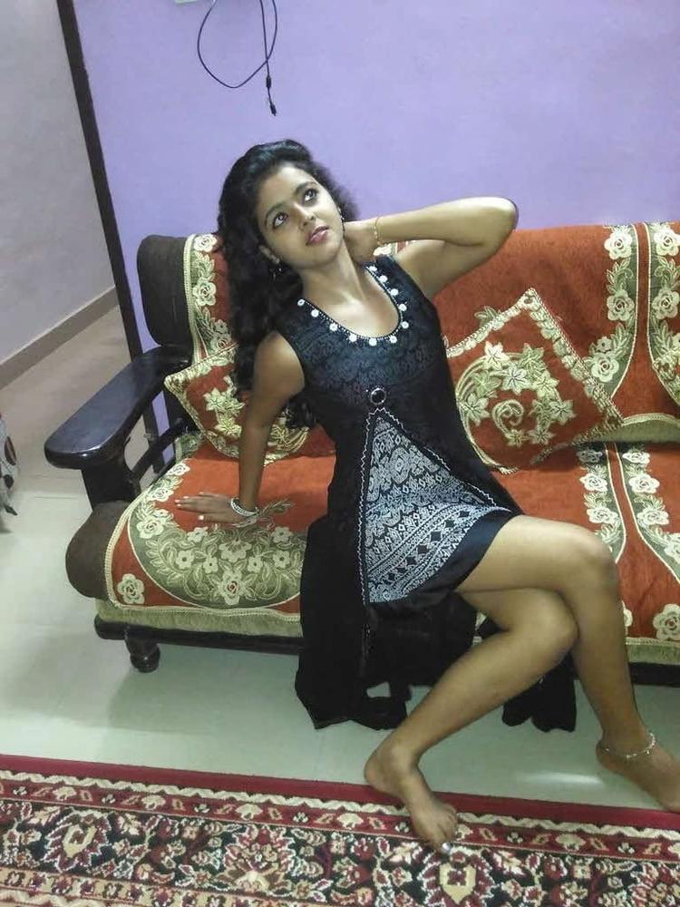 25P Unknown Desi Girl 0003 - Private Leaked Pics