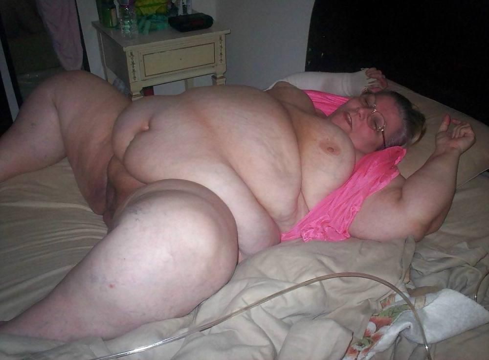 11P People who like the food