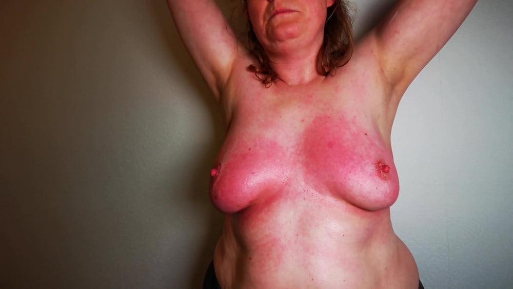 24P Hard slapping tits real red