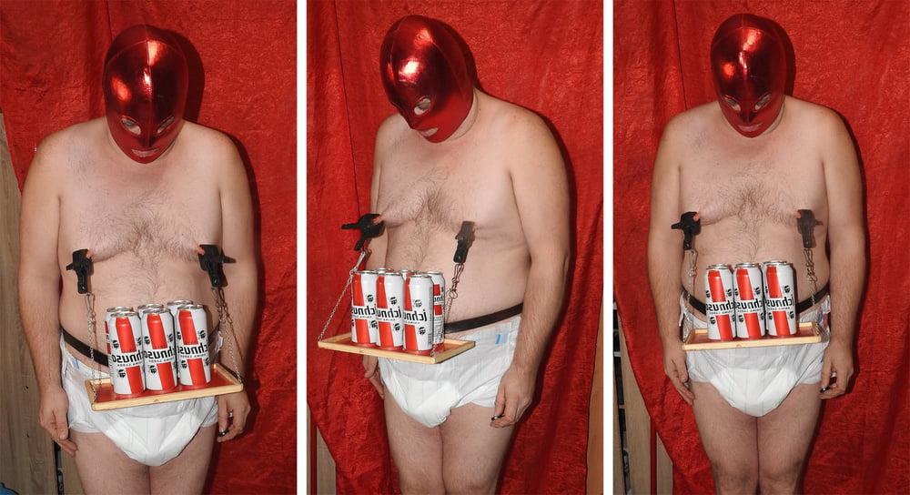 5P Boy in Diaper serves beer to Mommy and daddy