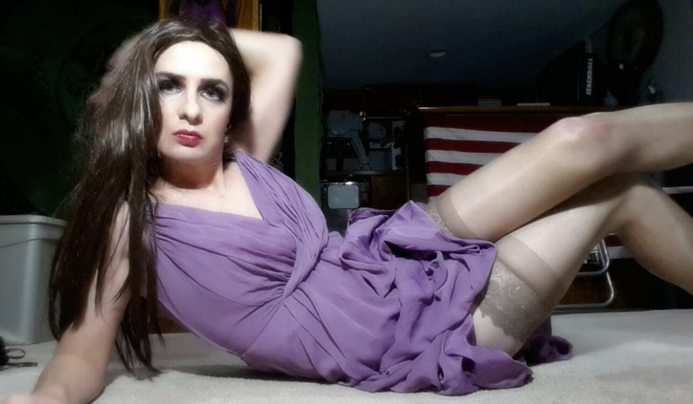 12P Beautiful Purple Dress Sissy Beauty Model